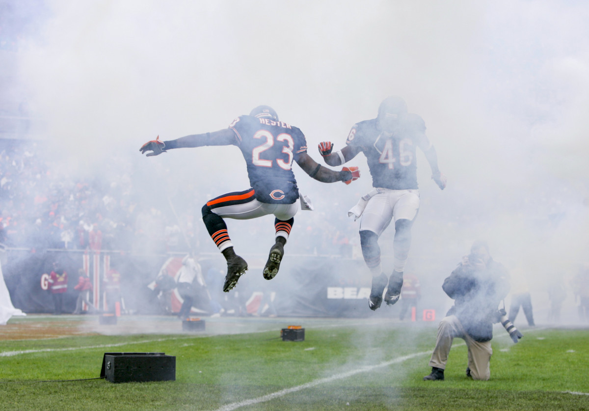 With Hester around, playing special teams in Chicago was “chic,” says Smith. “It was en vogue."